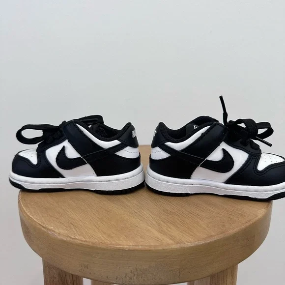 Nike Toddler Dunk Low Pandas - Size 4c - Picture 8 of 11